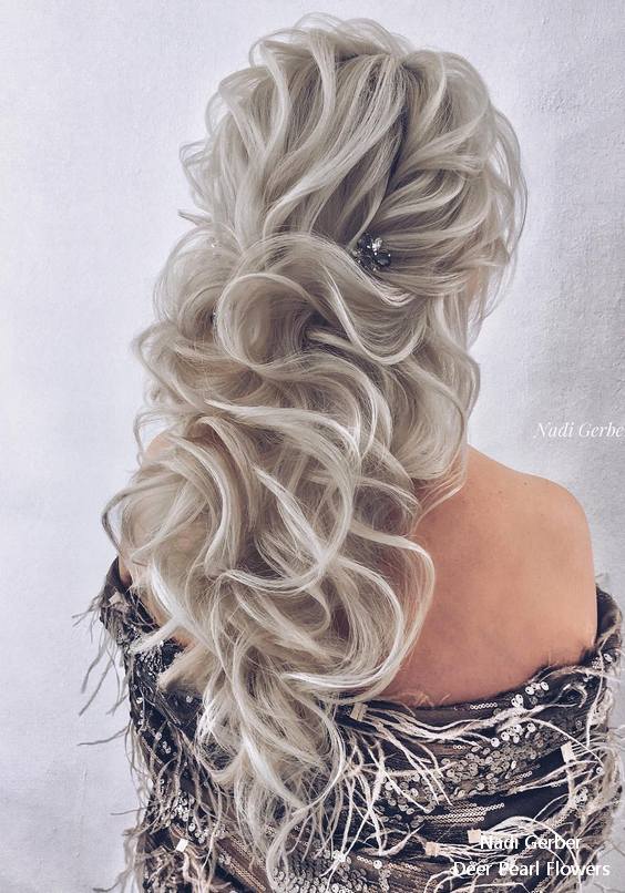 Nadi Gerber long wavy wedding hairstyles