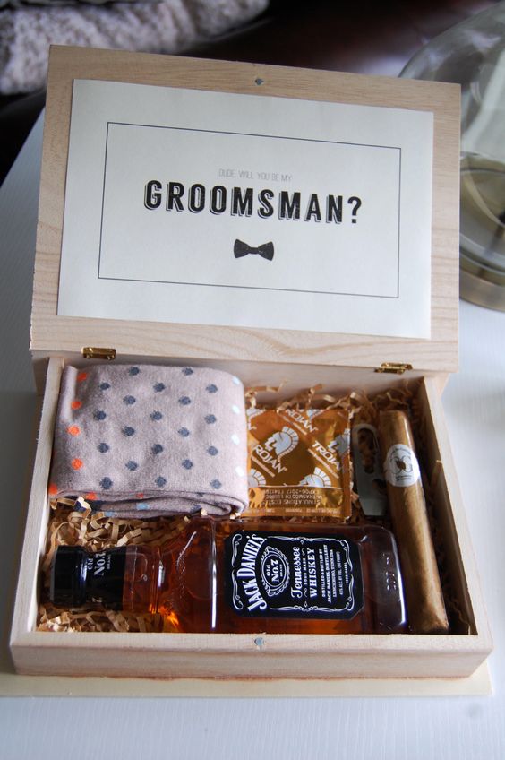 DIY Will you be my groomsman boxes
