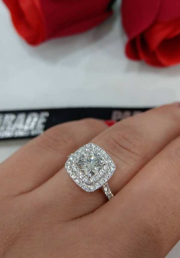 Paradejewellers diamond engagement rings