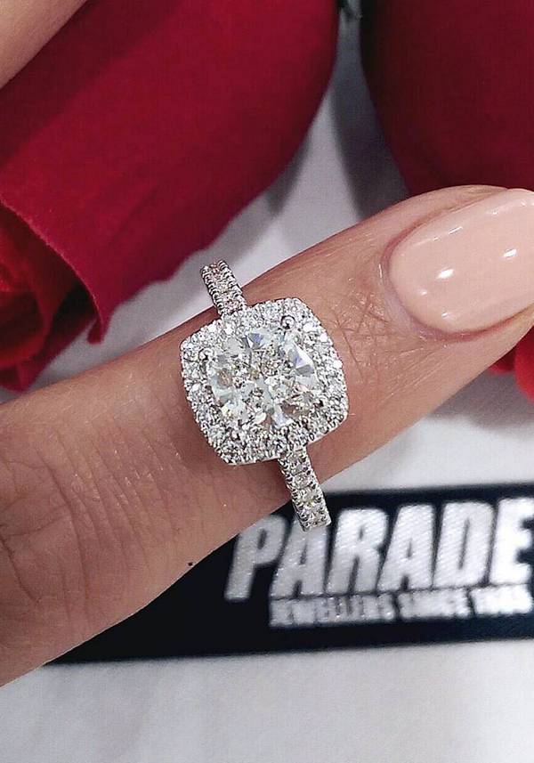 Paradejewellers diamond engagement rings