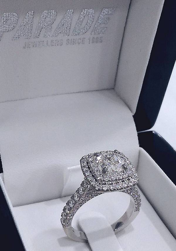 Paradejewellers diamond engagement rings