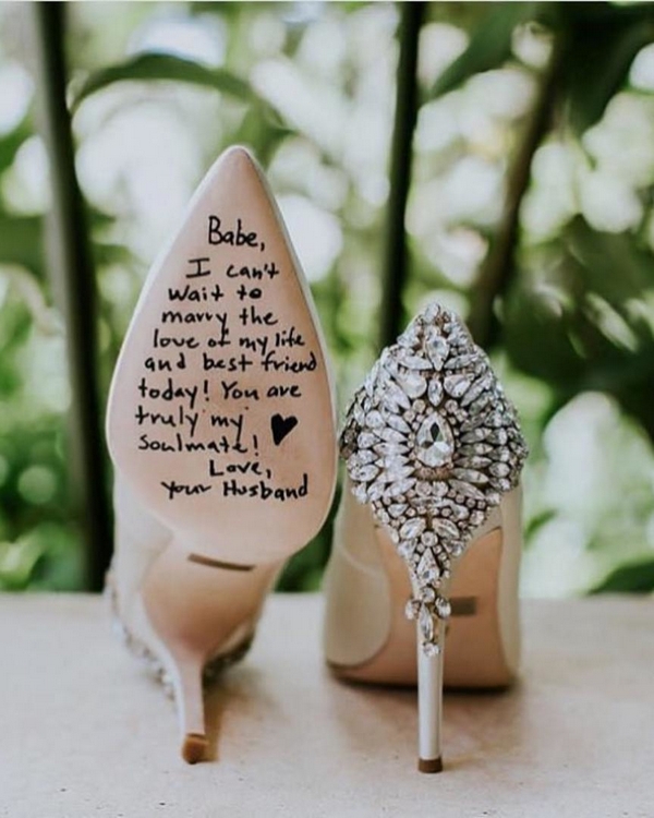 30 of The Hottest Wedding Trends We Spotted On Instagram 4 Unique wedding ideas