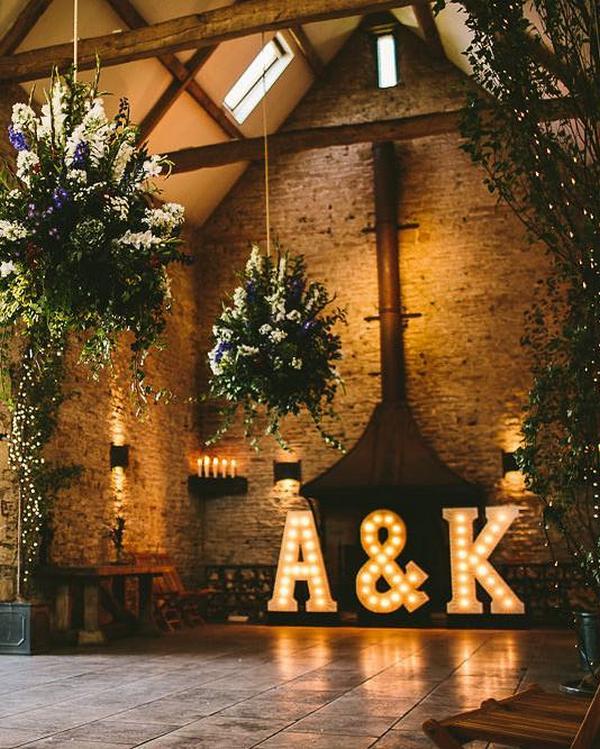 Romantic rustic country wedding lighting decor ideas