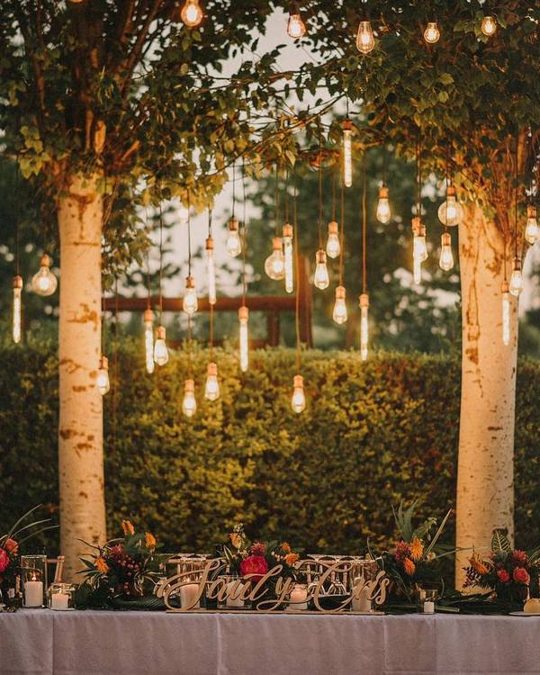 Romantic rustic country wedding lighting decor ideas