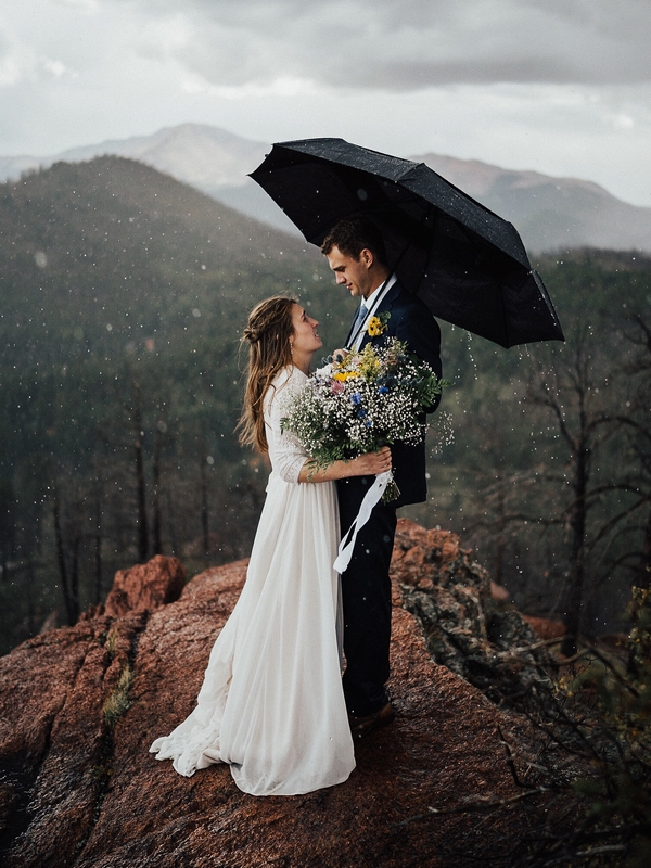 Mountain wedding photography ideas