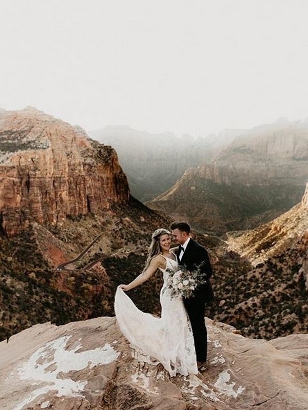 20 Dreamy Mountain Wedding Photo Ideas 4 Mountain wedding photography ideas
