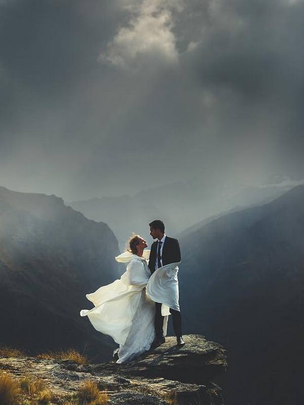 Mountain wedding photography ideas