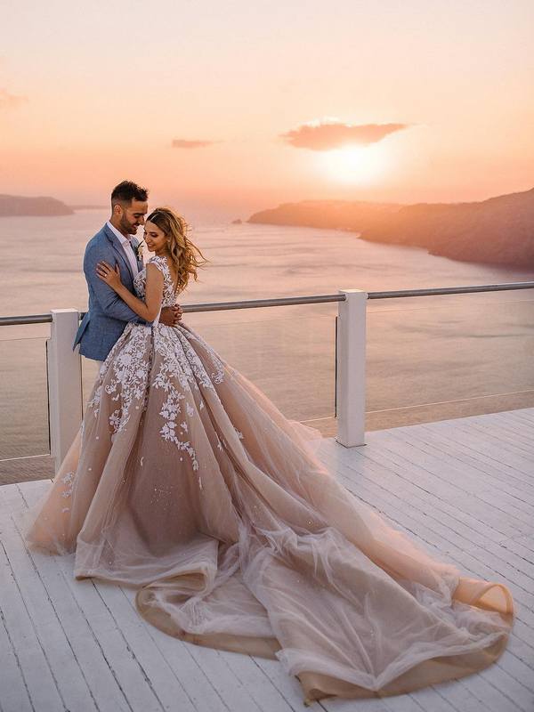 Water-Beach, Ocean and Lake wedding photo ideas