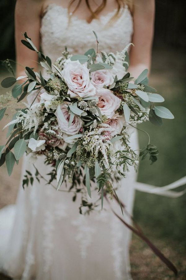 pink and greenery wedding bouquet