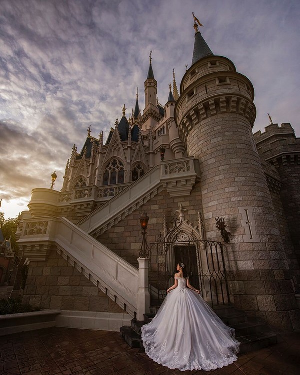 Disney Wedding Photo Shoot Ideas