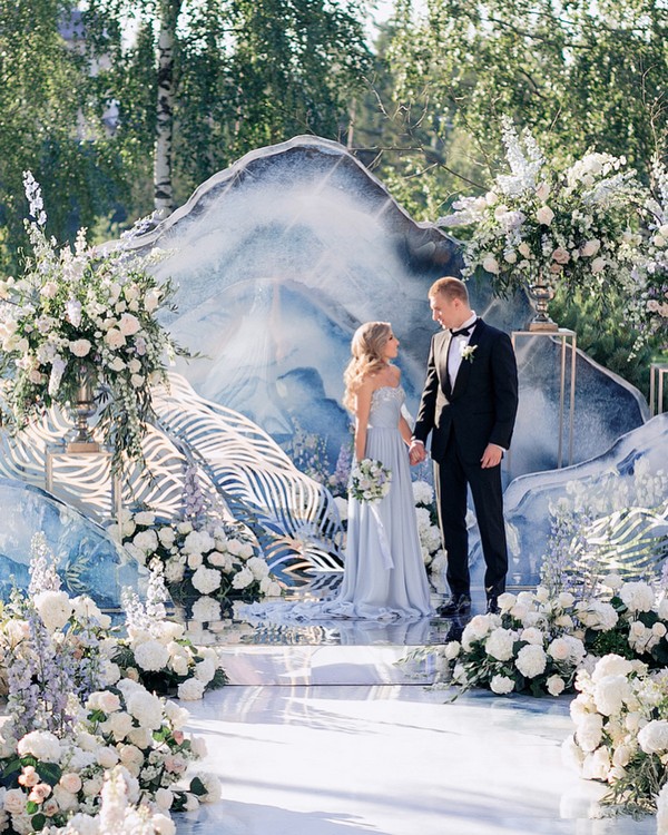 Modern Wedding Arches and Backdrops from Caramel 