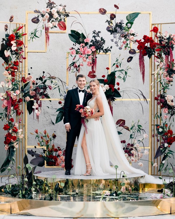 Modern Wedding Arches and Backdrops from Caramel 