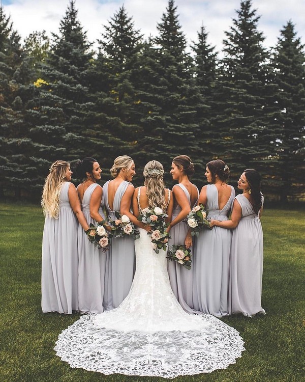 Wedding Photo Ideas For Your Bridesmaids