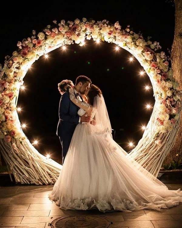 Night Wedding Arch with Lighting Decor Ideas