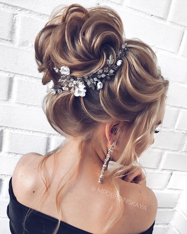 Long updo  hairstyles from mpobedinskaya