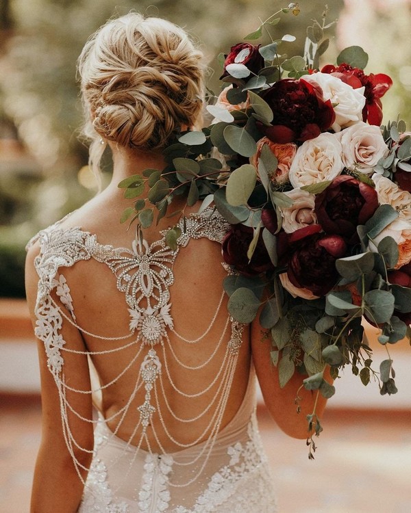 20 Burgundy and Greenery Wedding Color Ideas 11 blush burgundy and greenery wedding bouquet 13