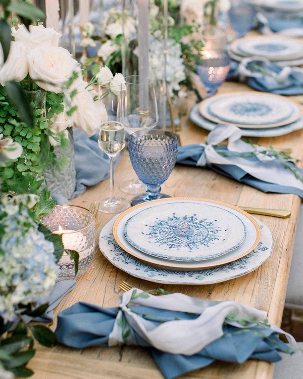 dusty blue and greenery wedding table decor 15