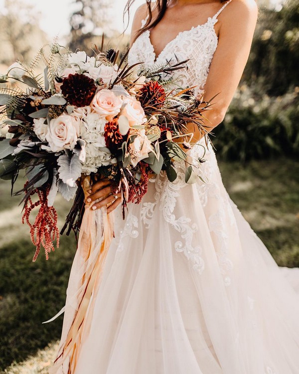 20 Burgundy and Greenery Wedding Color Ideas 9 fall blush burgundy and greenery wedding bouquet 17