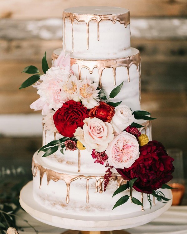 gold blush and burgundy wedding cake 2