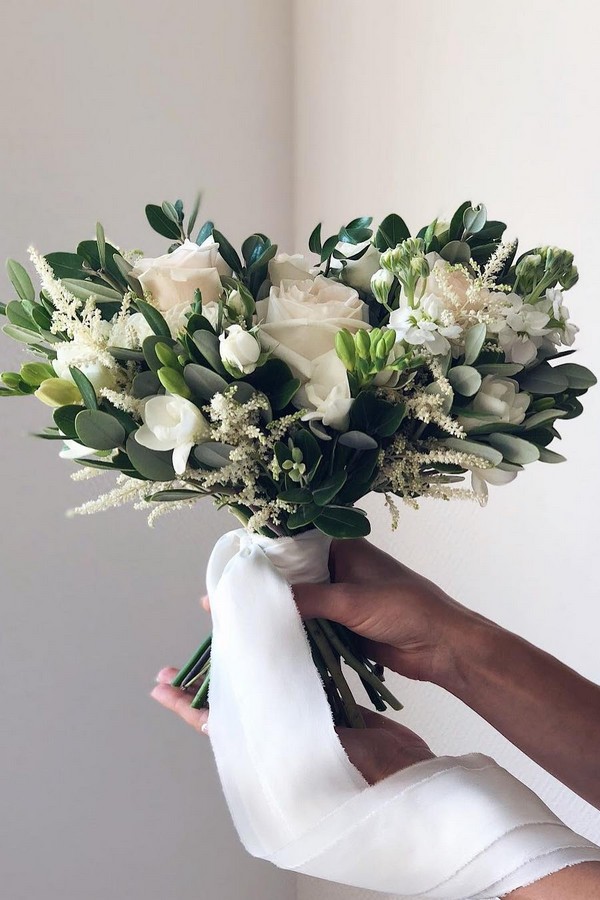 greenery wedding bouquet