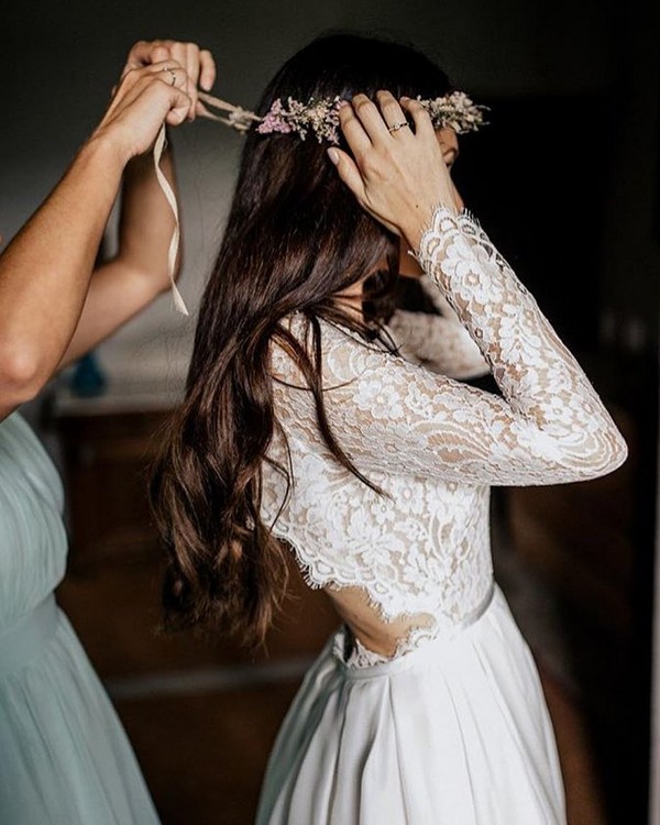 20 Pre Wedding Photoshoot Ideas for the Bride & Her Bridesmaids