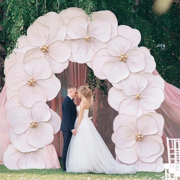 blush pink paper flower wedding backdrop12