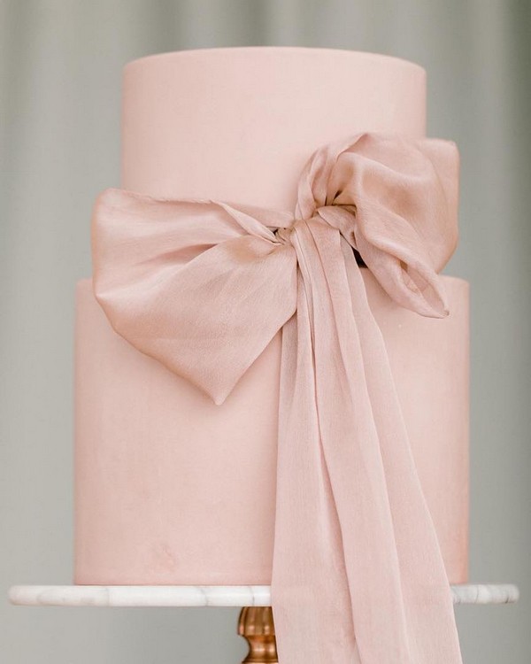 blush pink wedding cake7