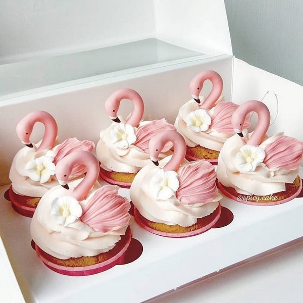 blush pink wedding cupcakes8