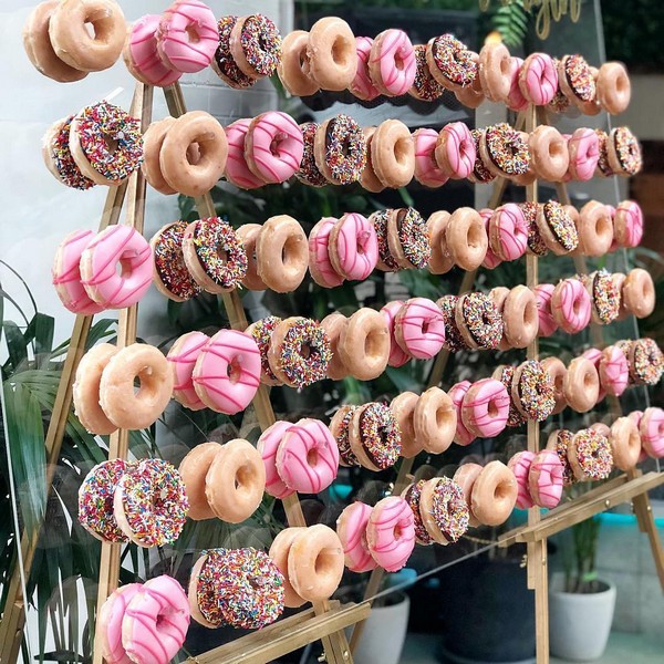 20 Donut Wedding Cakes: Ultimate Guide & Tips 20 Pink Donut wedding wall4