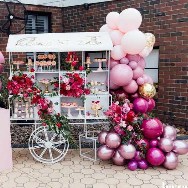 20 Wedding Balloons: Arch, Centerpieces and Decorations 8 ombre pink balloons wedding food bar 18