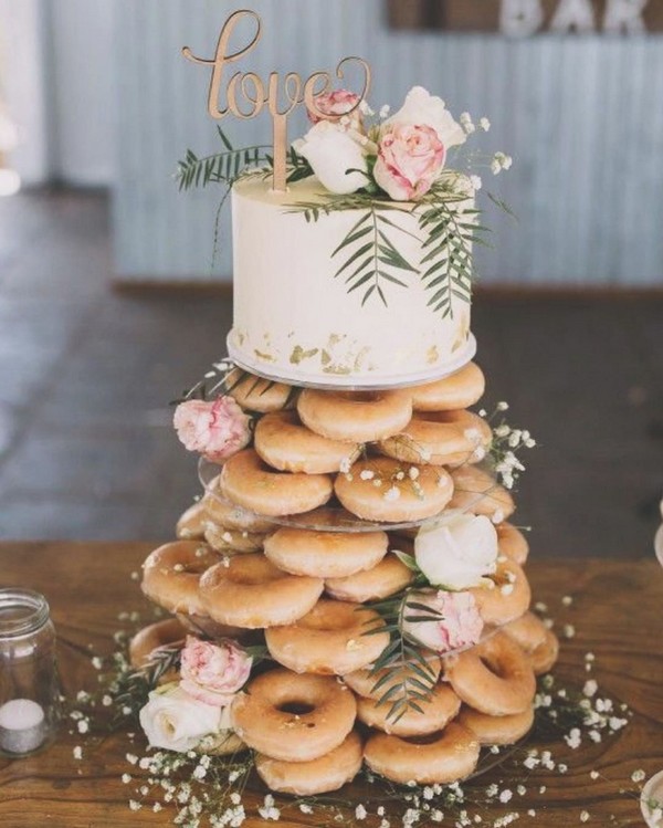 rustic country donut wedding cake14