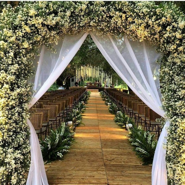 luxury wedding entrance 