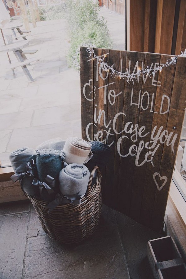 20 Creative Blankets for Wedding Guests at Your Winter Wedding 8 rustic blue blanket wedding favors