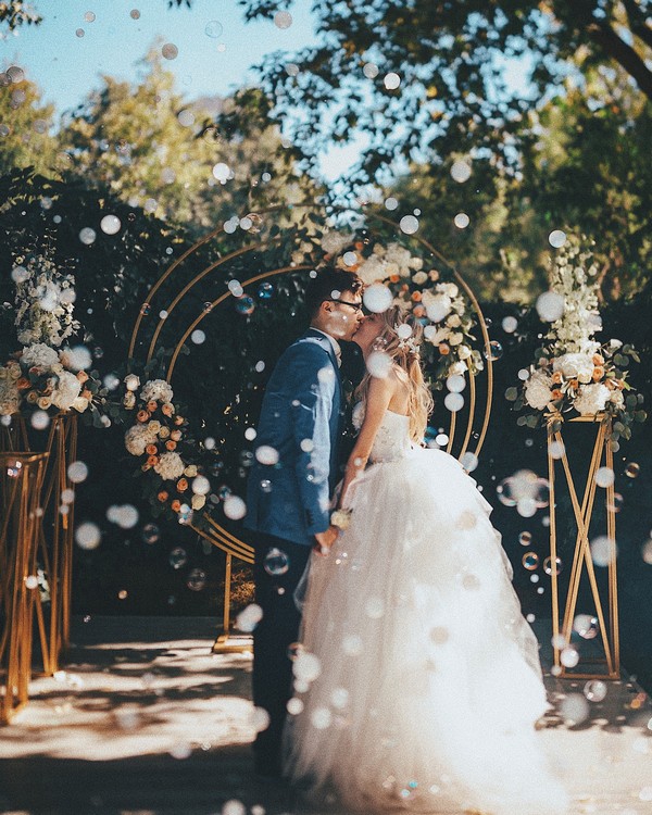 Top 6 Romantic Themed Wedding Photo Ideas for 2024 28 Confetti Petal Toss Wedding Photos