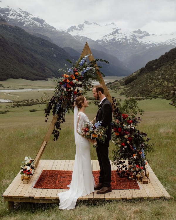 boho fall triangle geometric wedding backdrop