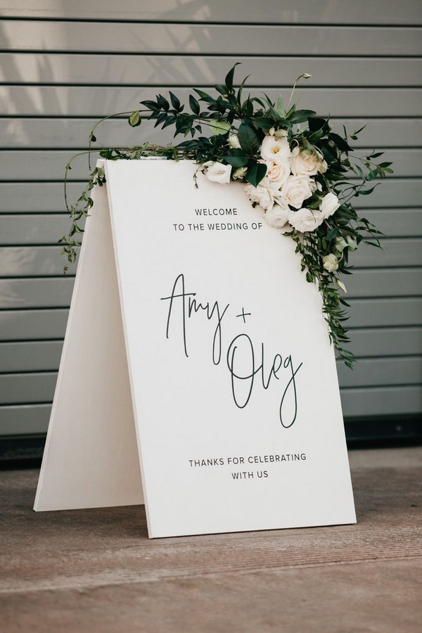 36 Modern Black, Green and White Wedding Color Ideas 2024 5 greenery minimalist wedding welcome sign