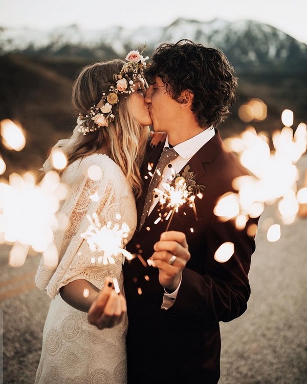 romantic sparkle wedding photos for evening wedding 