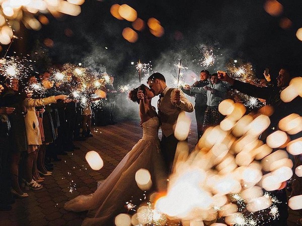 romantic sparkle wedding photos for evening wedding 