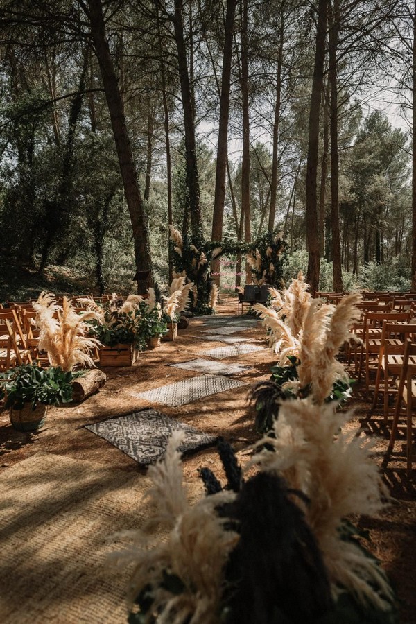 woodland pampas grass wedding aisle decor