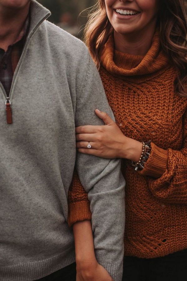 fall engagement photo ideas