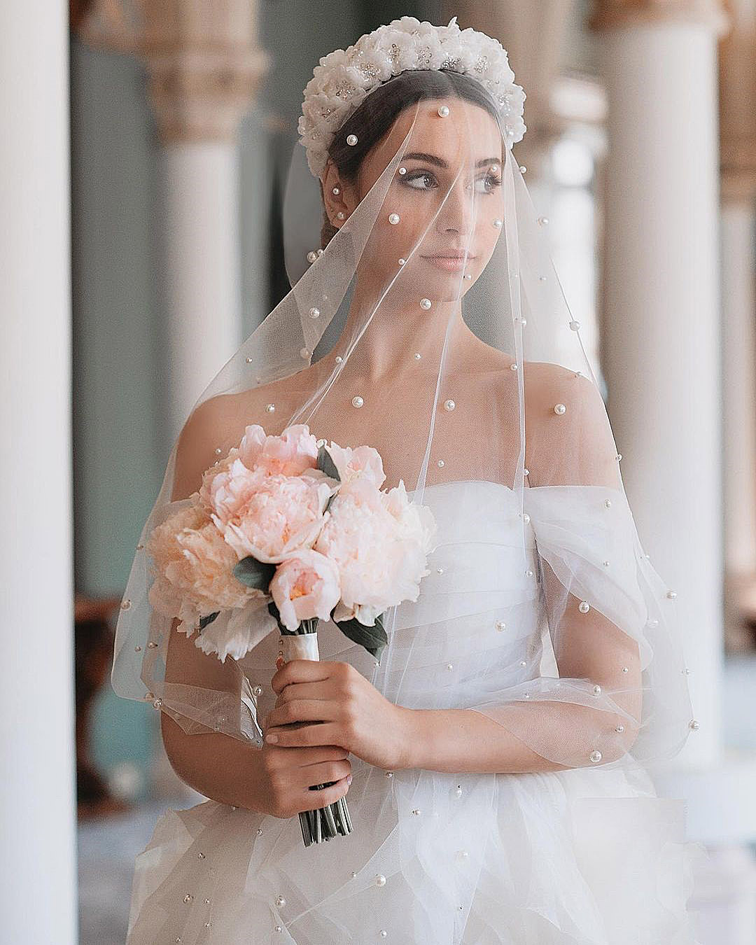 wedding trends pearl wedding veil