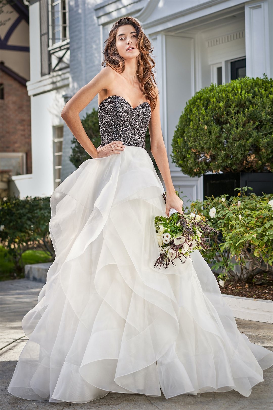 sweetheart black and white ball gown wedding dress