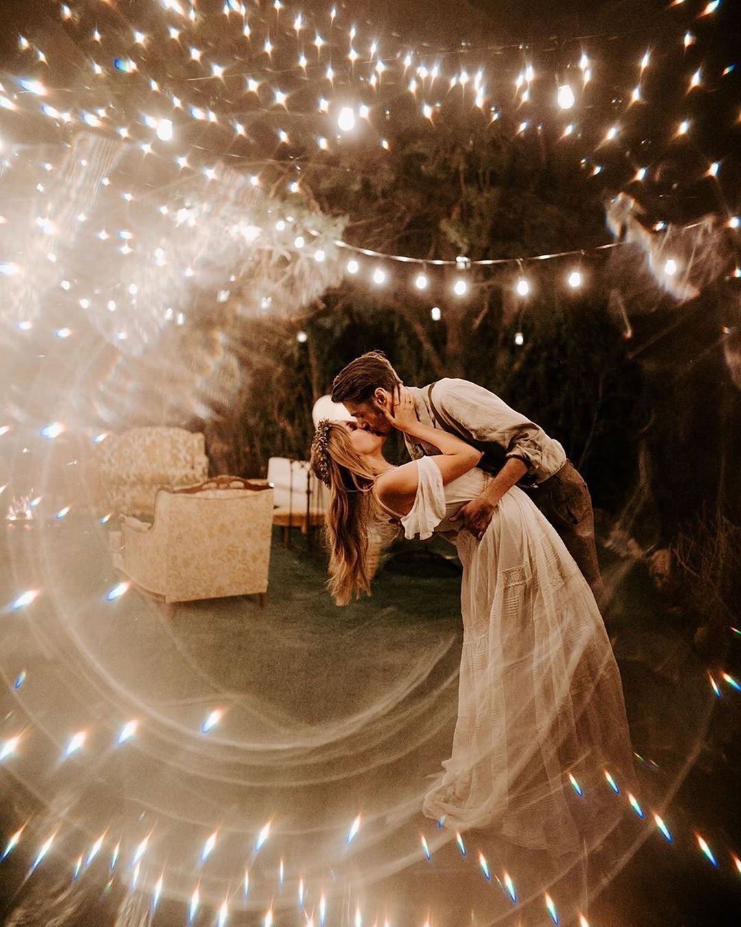 outdoor night first dance wedding photo songs torimarkelphoto