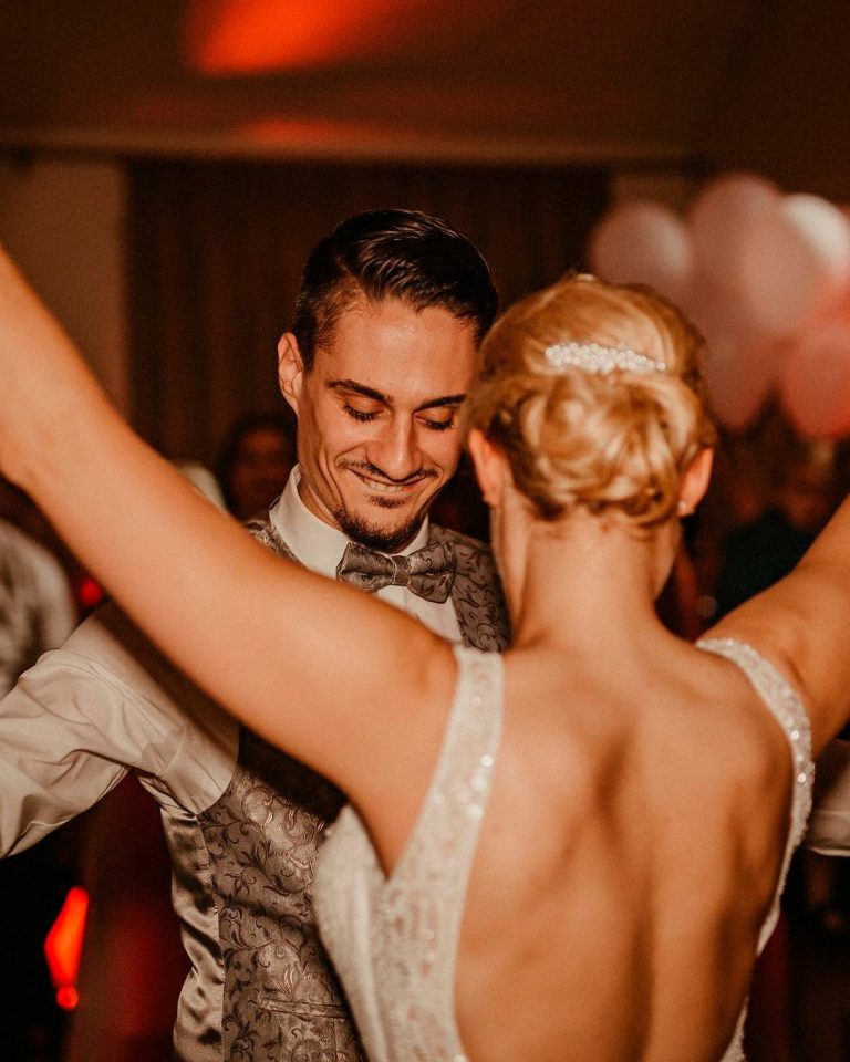 60 Best Upbeat Love Songs For Wedding 2024 best-upbeat-songs-2024-playing-upbeat-morning-music-to-energize-your