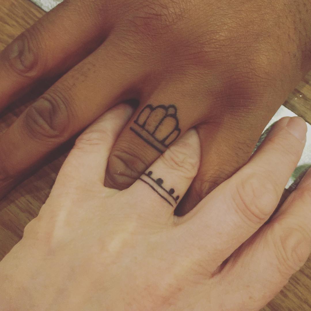 Tattoo uploaded by Yanni Vosloo • King and Queen, right ring fingers •  Tattoodo