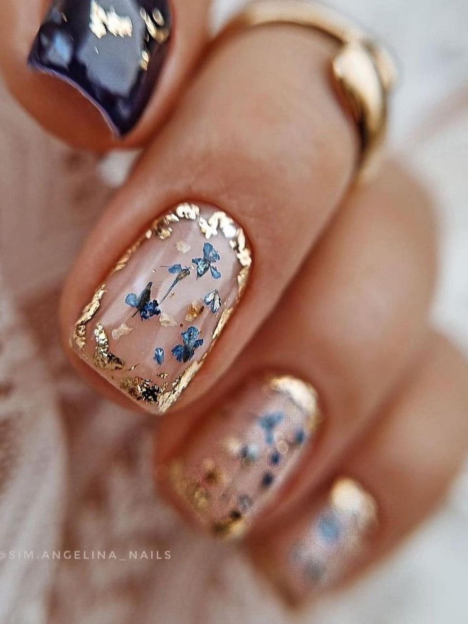 Classy Wedding Nail Art Gold foil