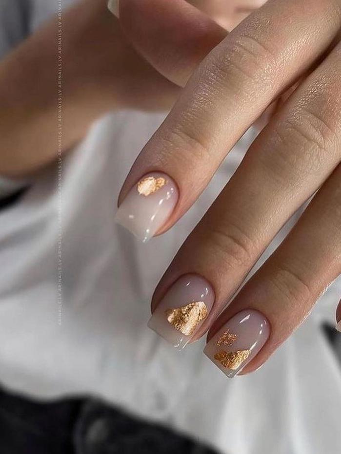 Classy Wedding Nail Nude nails with a hint of sparkle