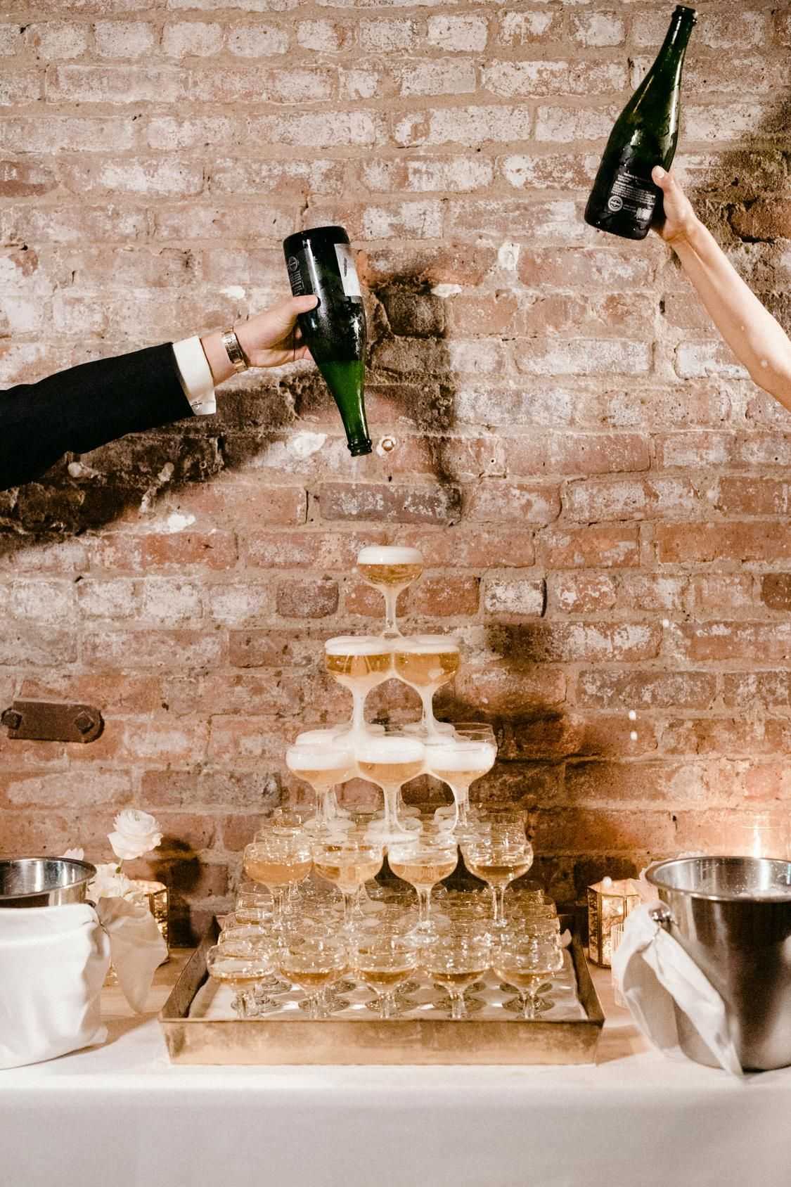 wedding champagne tower pour