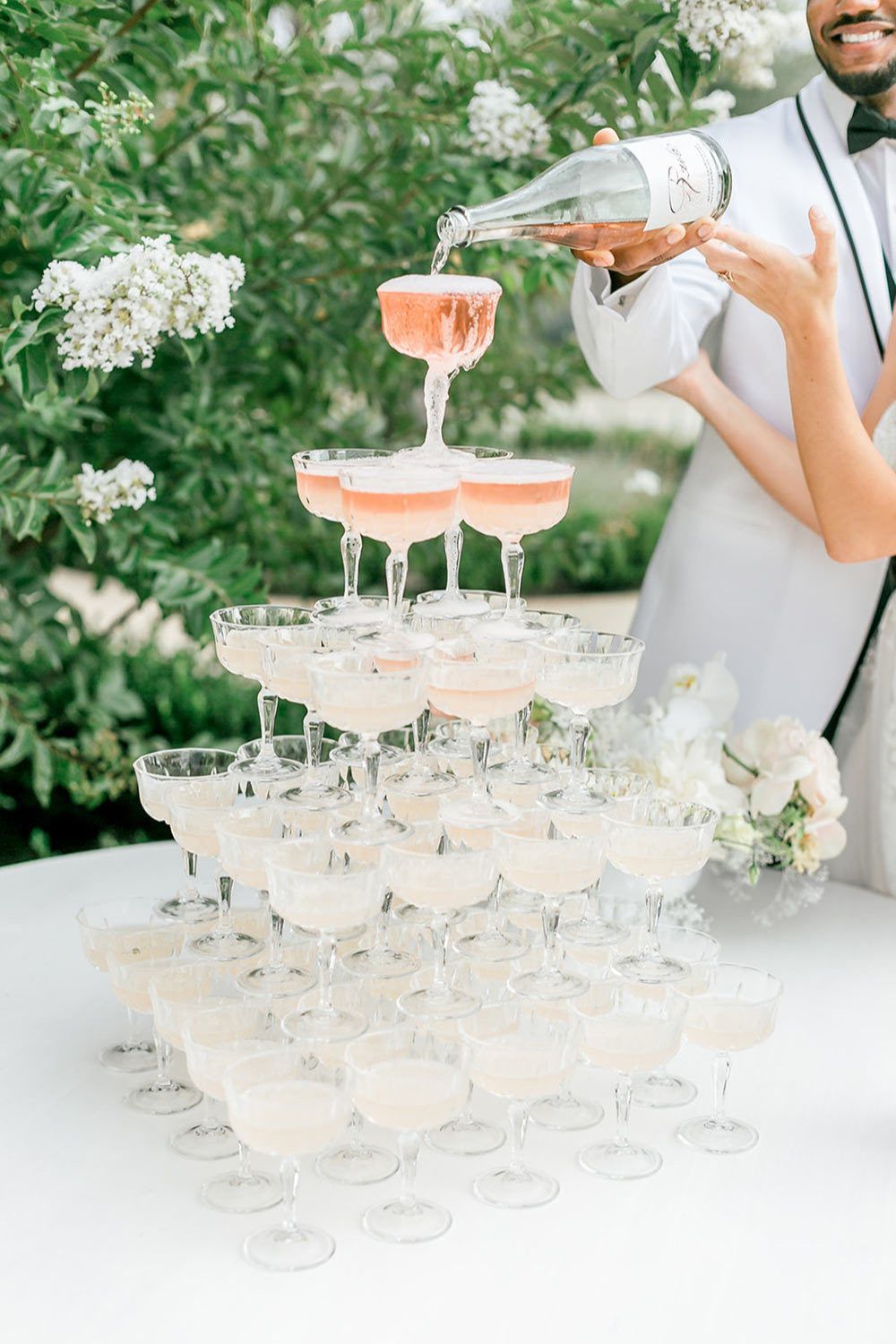 wedding champagne tower pour