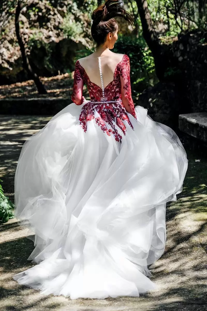 15 Best Unique Burgundy Wedding Dresses 2023  Deer Pearl Flowers